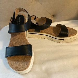 Adrienne Vittadini sport sandal
